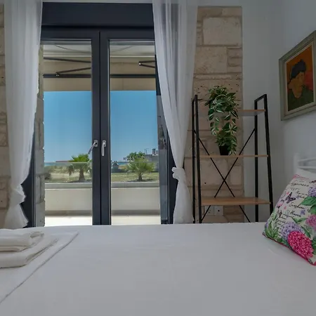 White Pearl Collection Apartment *