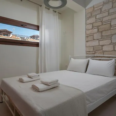 White Pearl Collection Appartement Flogita