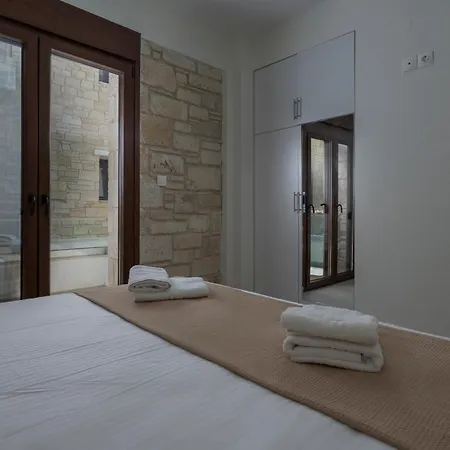 Apartment White Pearl Collection