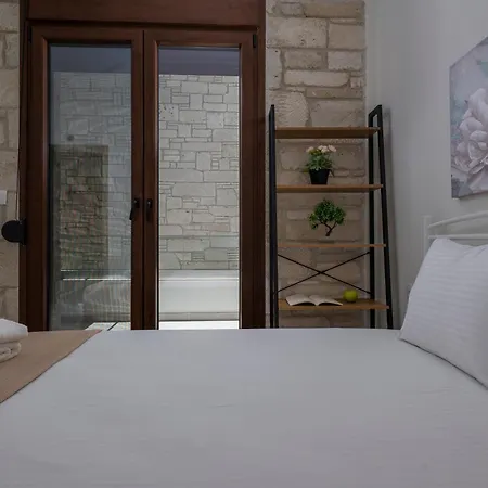 White Pearl Collection Appartement Flogita