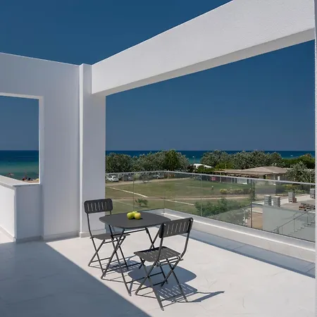 Daire White Pearl Collection