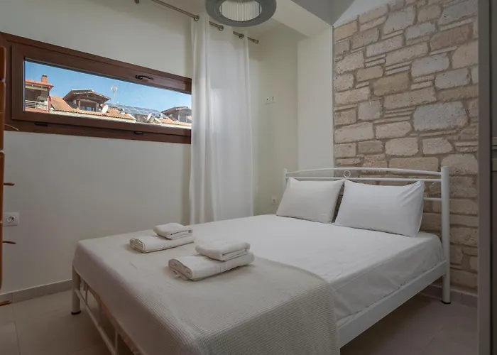 White Pearl Collection Apartament Flogita