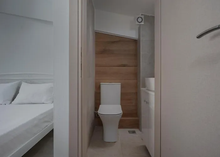 White Pearl Collection Apartmán Flogita