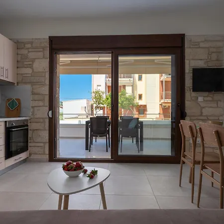 White Pearl Collection * פלוגיטה